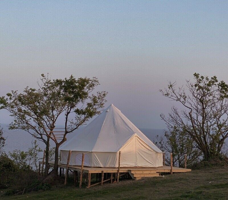GLAMPING